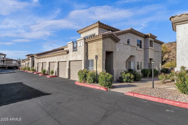 Foto del edificio - 3236 E Chandler Blvd