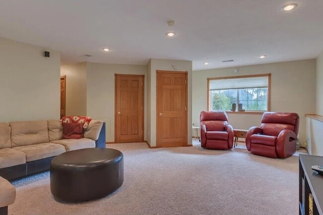 Foto del edificio - 1119 Cherrywood Ct