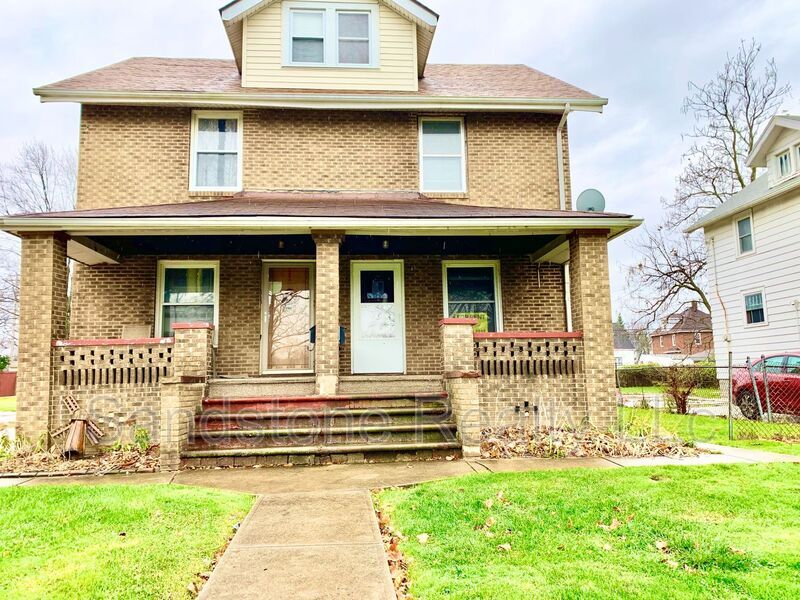 19721974 E 33rd St, Lorain, OH 44055 House Rental in Lorain, OH