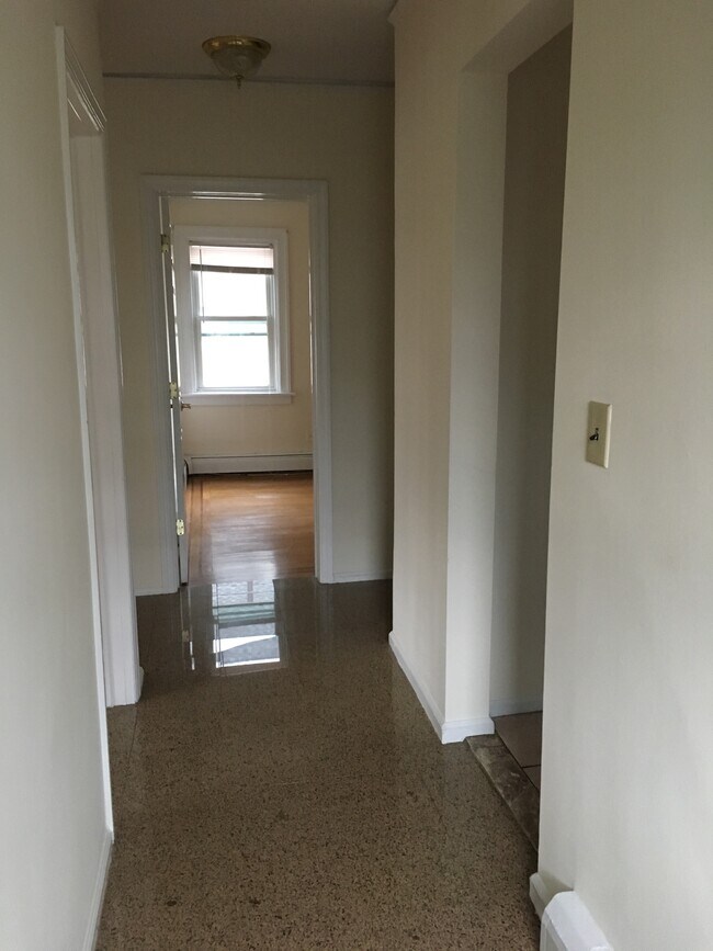 Building Photo - 31 Bellew Ave