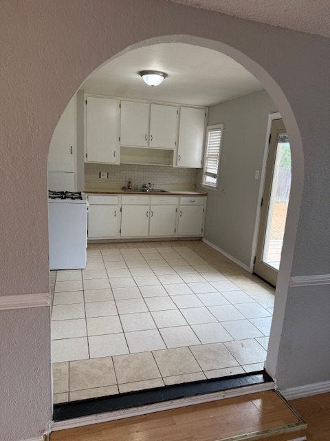 Foto del edificio - 3601 Gaston Dr