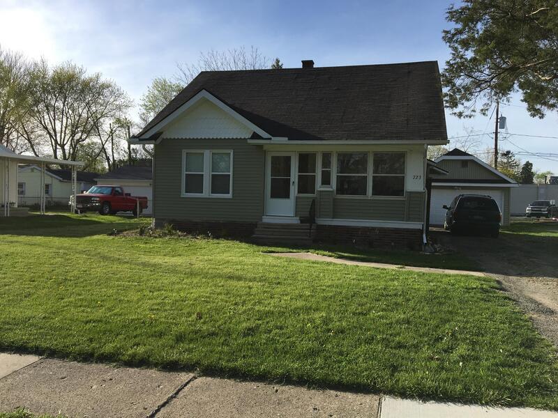 723 Sackett St, Maumee, OH 43537 House for Rent in Maumee, OH