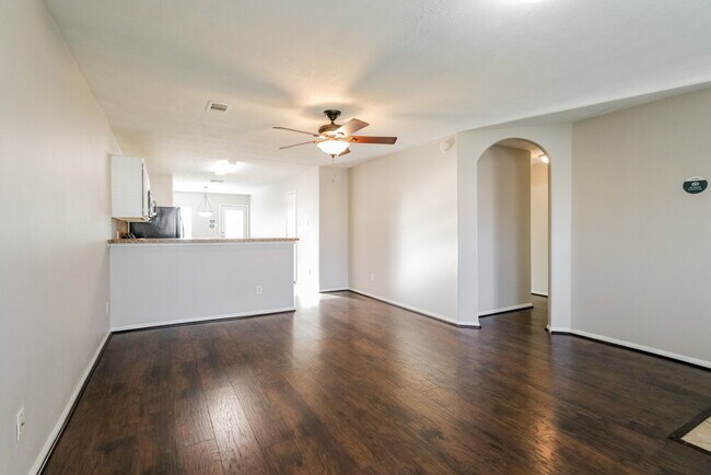 Foto del edificio - 8127 Katie Mill Trail