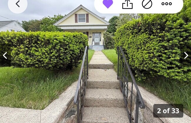 Foto del edificio - 865 Pontiac Ave