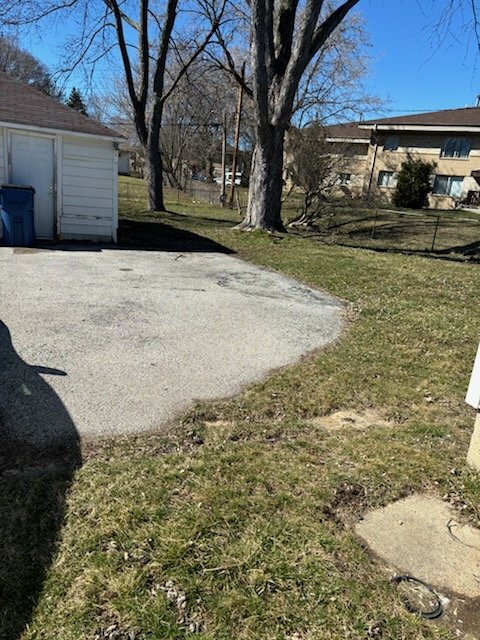 Building Photo - 2 Bedroom Single Family