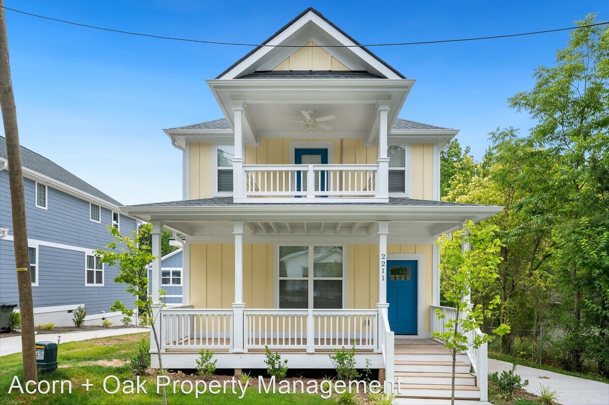 Primary Photo - 3 br, 2.5 bath House - 2211 Fitzgerald Ave