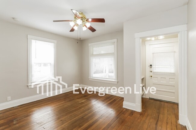 Foto del edificio - 4524 Whetsel Ave