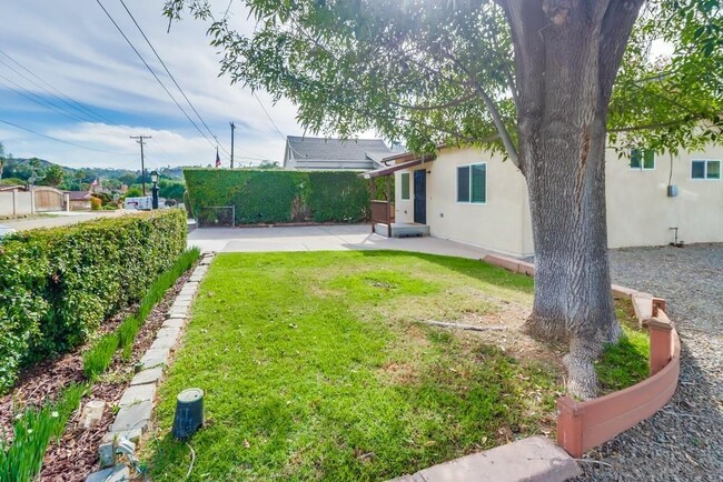 Building Photo - 3548 Frisbie St