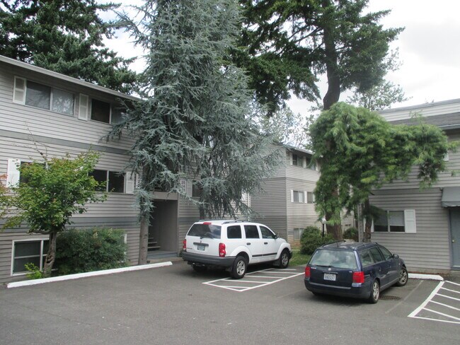 Foto del edificio - 16001 NE Halsey St