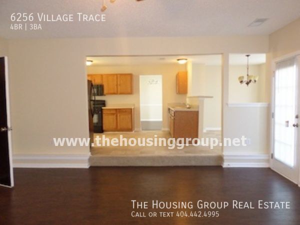 Foto del edificio - Ready NOW!! REX!! 4 BR