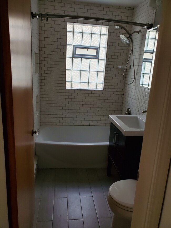 Foto del edificio - 2650 W Gregory St