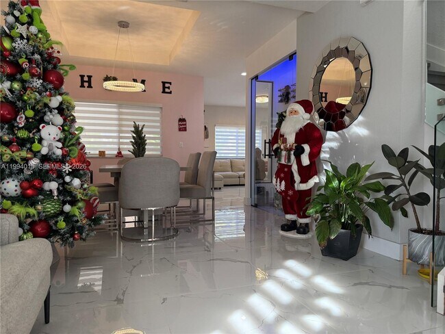 Foto del edificio - 8815 SW 221st Terrace