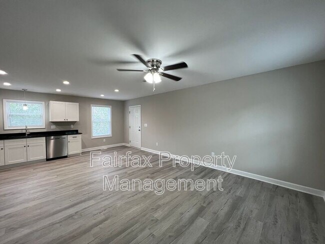 Foto del edificio - 2311 Owen St