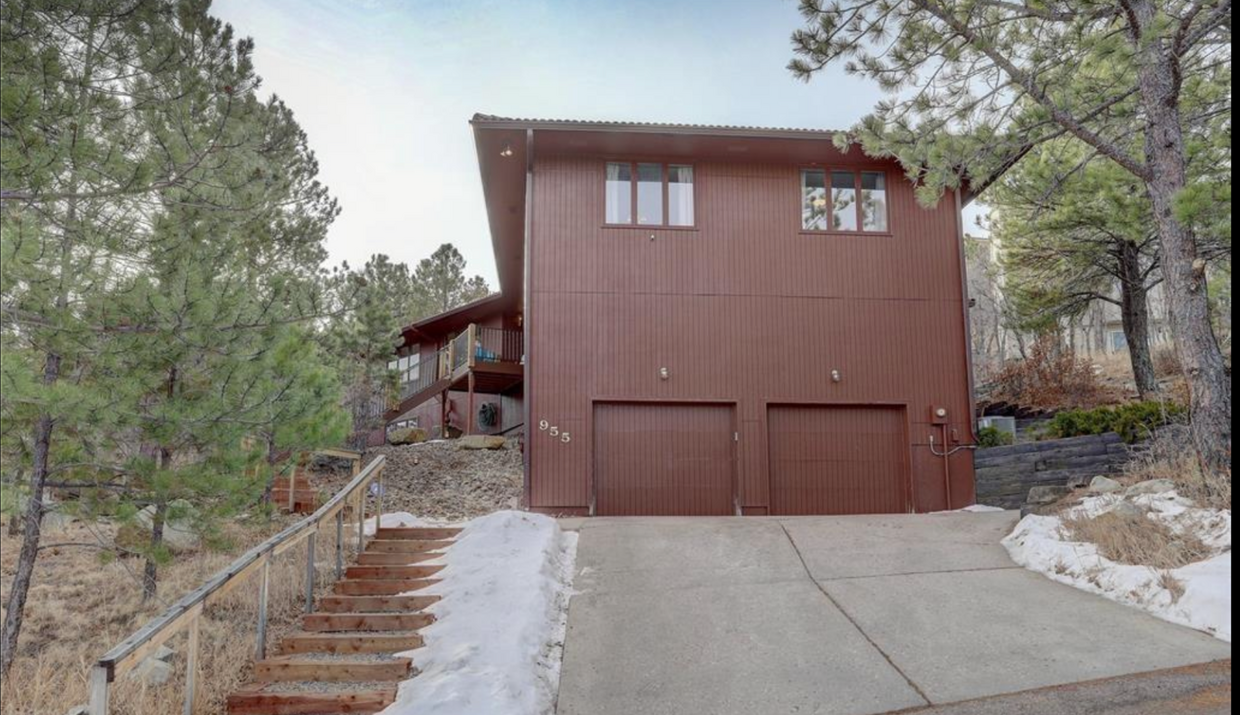 Foto principal - 955 Golden Hills Rd