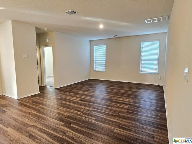 Building Photo - 156 Prairie Falcon Wy