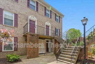 Building Photo - 939 S Rolfe St