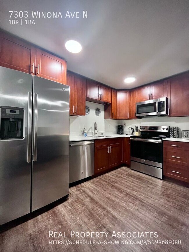 Foto del edificio - Newly Remodeled Unit in Quiet 4-Plex