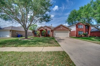 Building Photo - 21522 Perrington Ct
