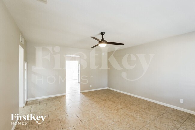 Foto del edificio - 3625 N 21st Dr