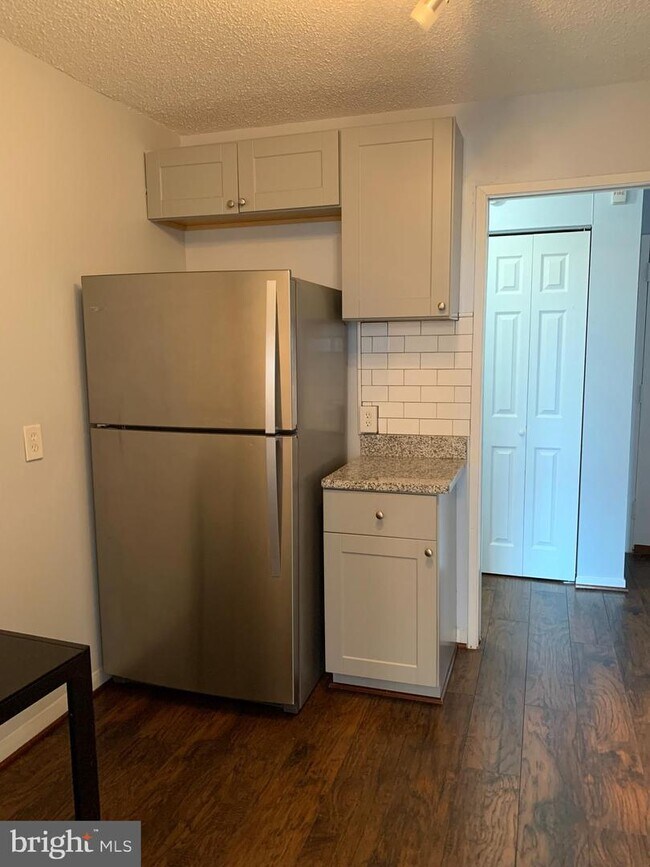 2311 Pimmit Dr Unit 701, Falls Church, VA 22043 Apartment for Rent in