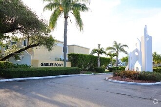 Building Photo - 6845 SW 45th Ln