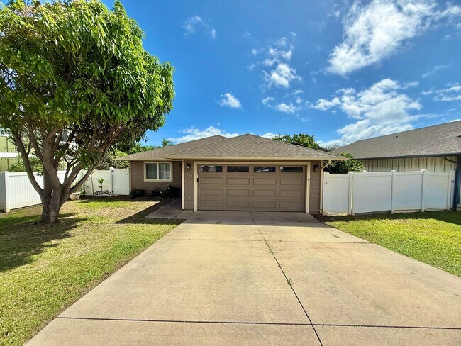 Foto del edificio - 3 Bedroom / 2 Bathroom Home in Waikapu Gardens!