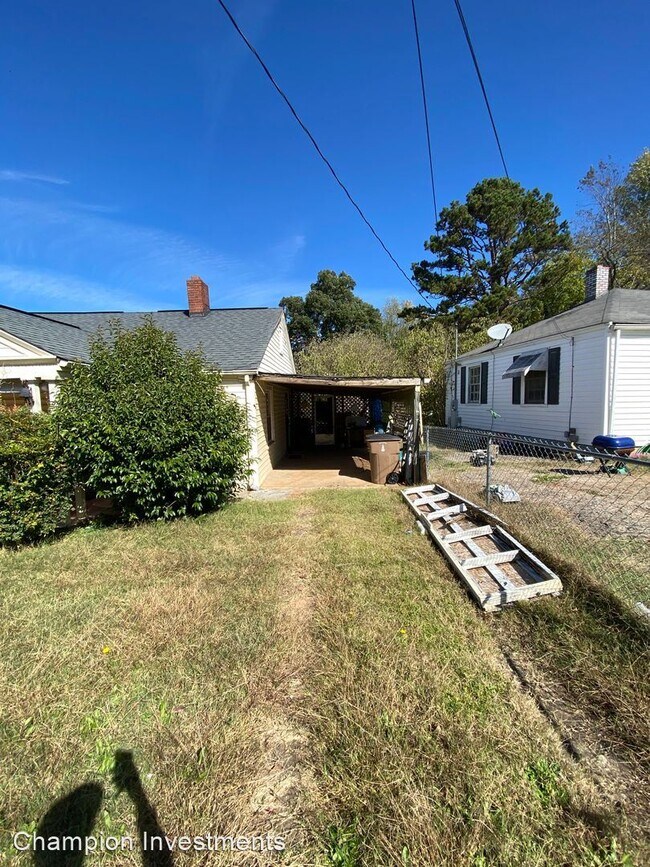 3 br, 1 bath House 436 West Grover St House Rental in Shelby, NC