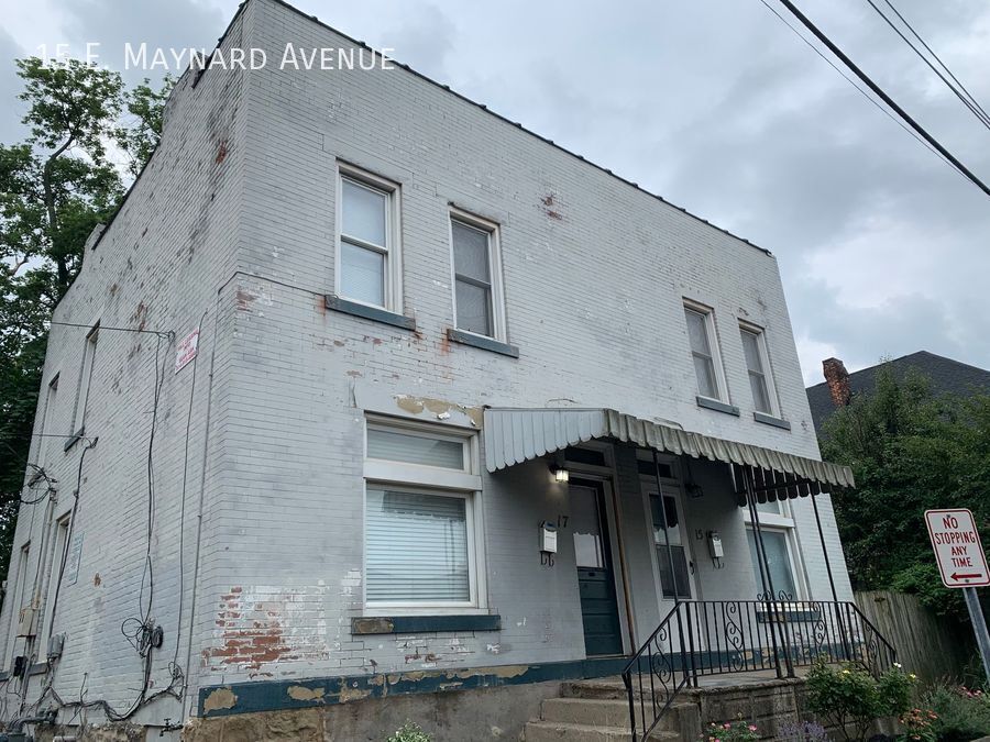 Foto principal - 15 E Maynard Ave