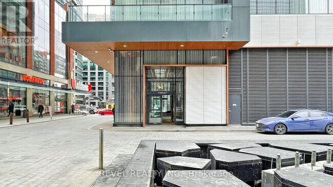 Photo du bâtiment - 19 Bathurst St