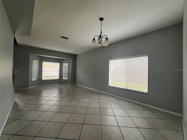 Building Photo - 10782 Plantation Bay Dr