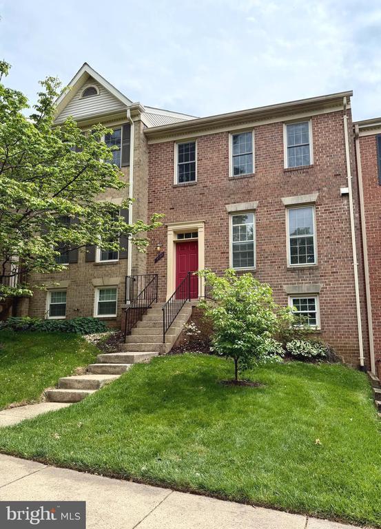 Building Photo - 4105 Meadow Field Ct