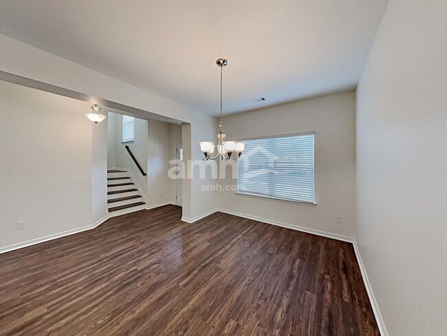 Building Photo - 46 Camp dr
