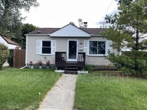 Building Photo - 23028 Pilgrim Ave