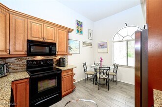Building Photo - 559 Beachwalk Cir