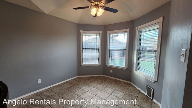 Building Photo - 4 br, 2 bath House - 2806 Selman Dr