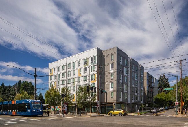 Building Photo - M Carter Commons