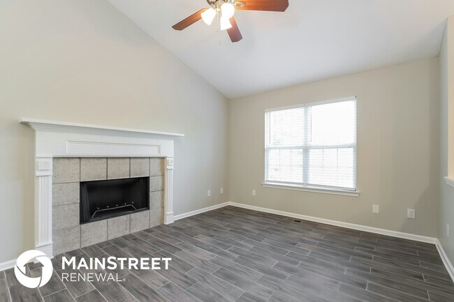 Building Photo - 6756 Spring Head Dr