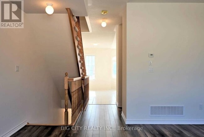 Building Photo - 78 Honey Crisp Ln