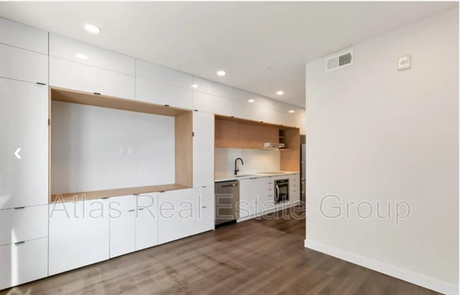 Building Photo - 2120 N Downing St