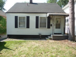 Building Photo - 253 W Chesterfield St