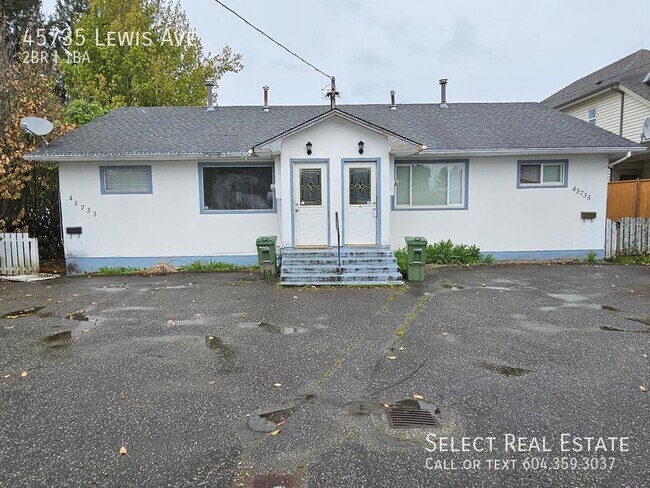 Building Photo - 45735 Lewis Ave