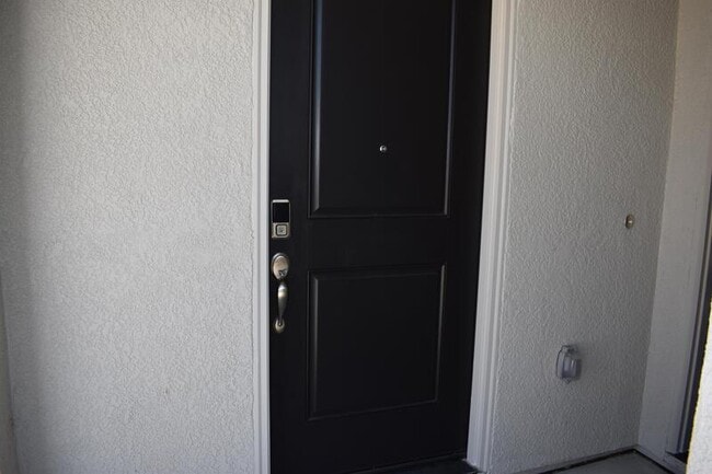 Foto del edificio - 8177 Oxbow Lndg Lp