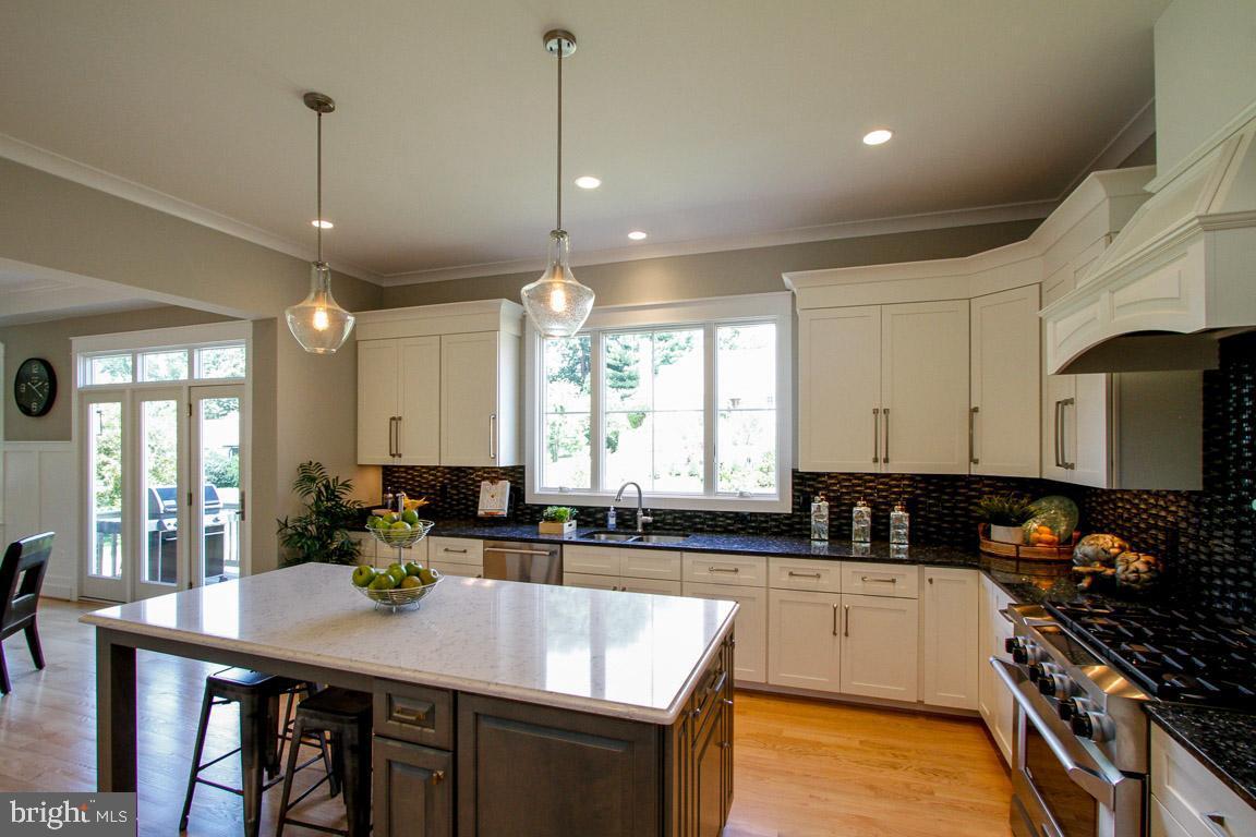Foto principal - 2809 N Lexington St