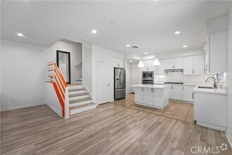 Building Photo - 160 Terrapin