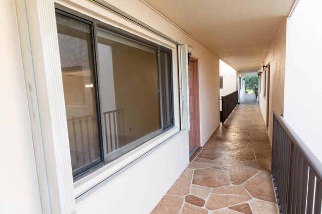 Foto del edificio - 15090 Ashland Pl
