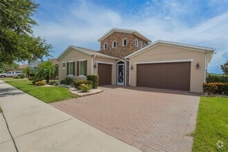 Building Photo - 290 Silver Maple Rd