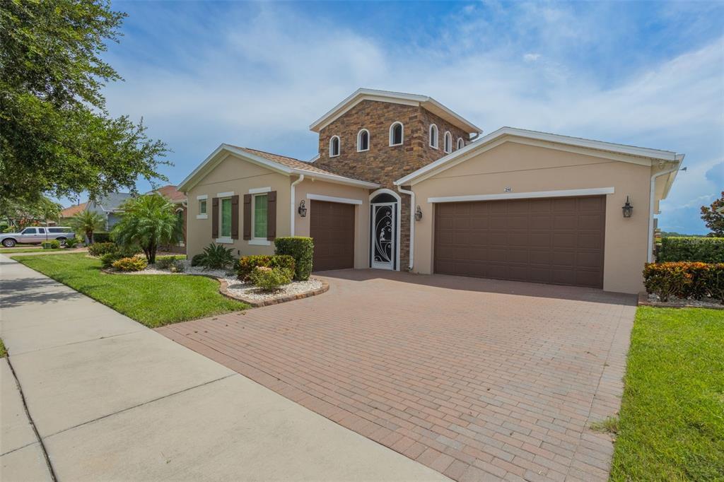 Foto principal - 290 Silver Maple Rd