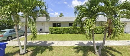 Building Photo - 4260 Stirling Rd