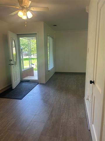 Building Photo - 10420 Aledo Dr