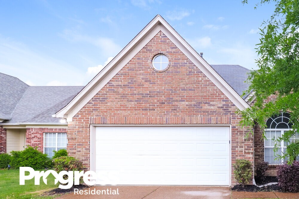 Primary Photo - 1224 Jackson Pond Cir